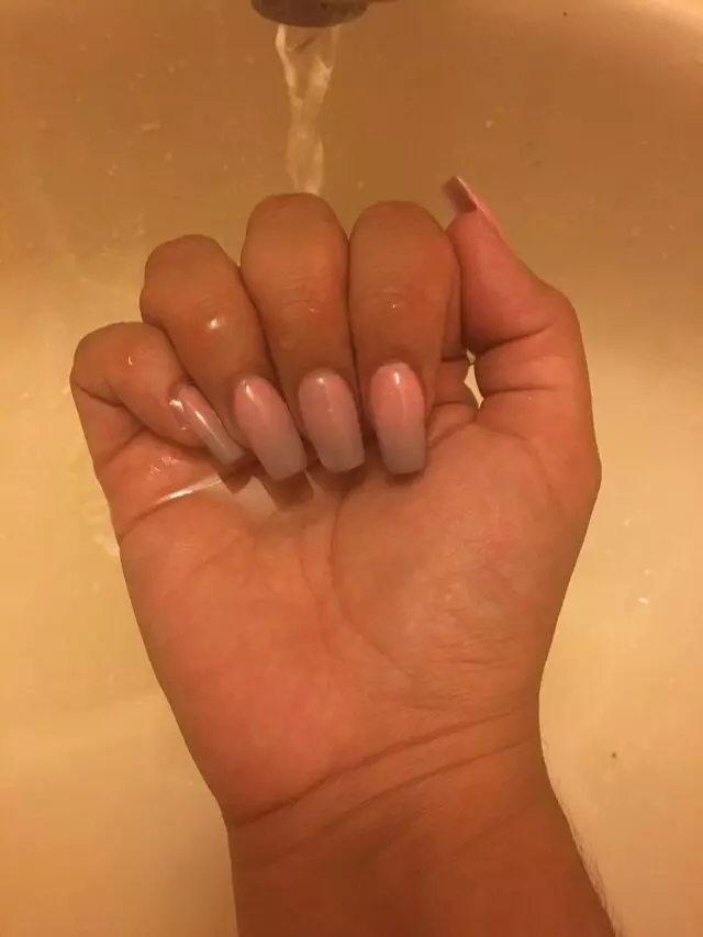A List Nail Bar