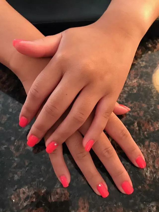 A List Nail Bar