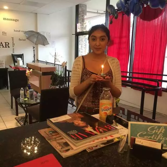 A List Nail Bar