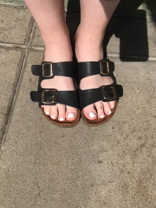 A List Nail Bar