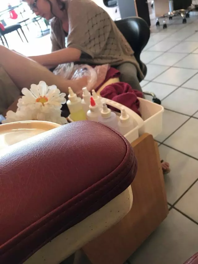 A List Nail Bar