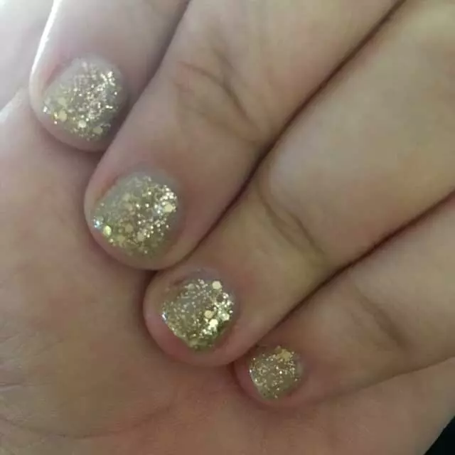 A List Nail Bar