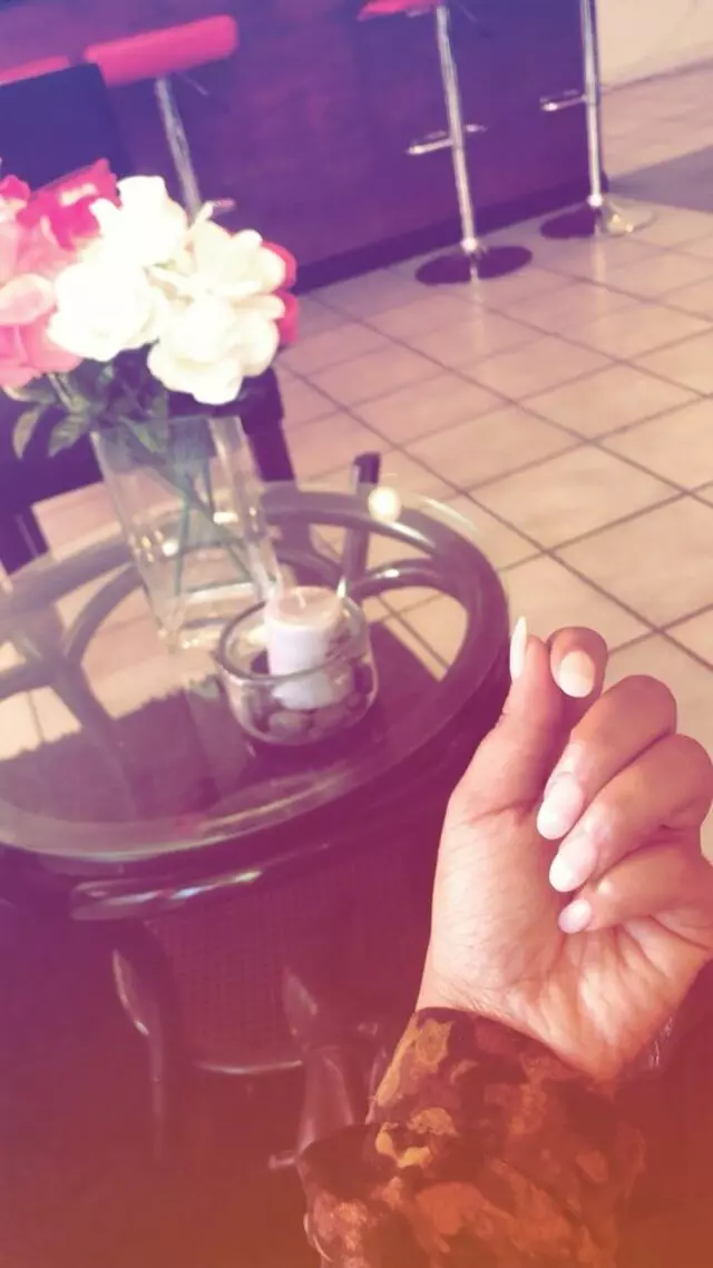 A List Nail Bar