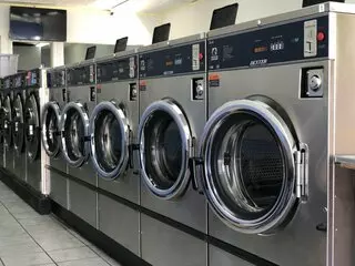 Sophia’s Laundromat Wash & Fold Service