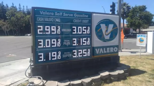 AA Sign Image
