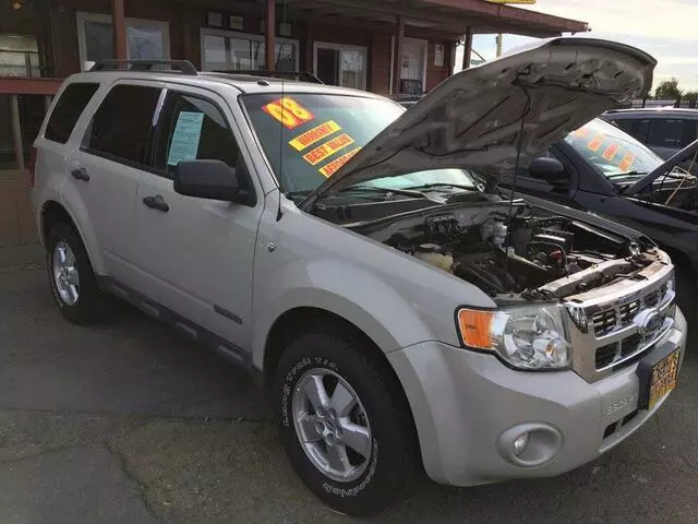 Albertos Auto Center