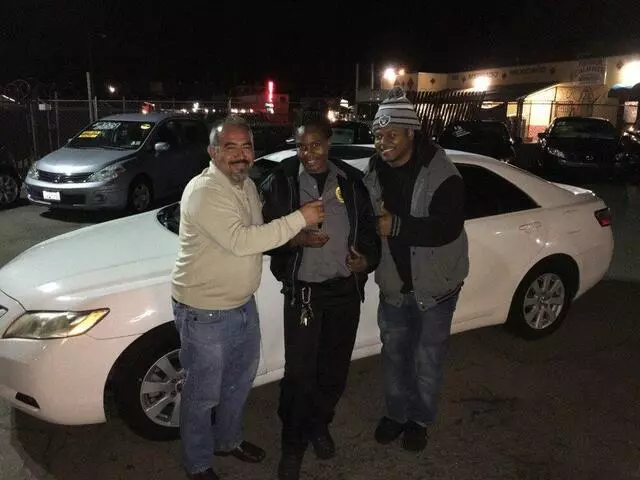 Albertos Auto Center