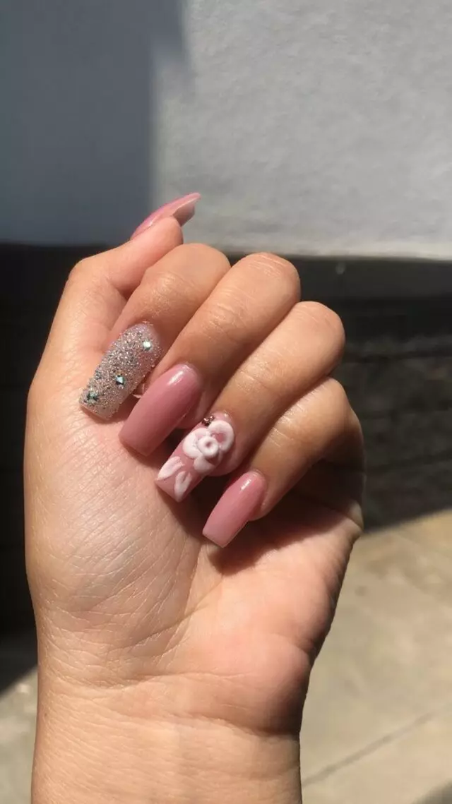 Artistry Nails