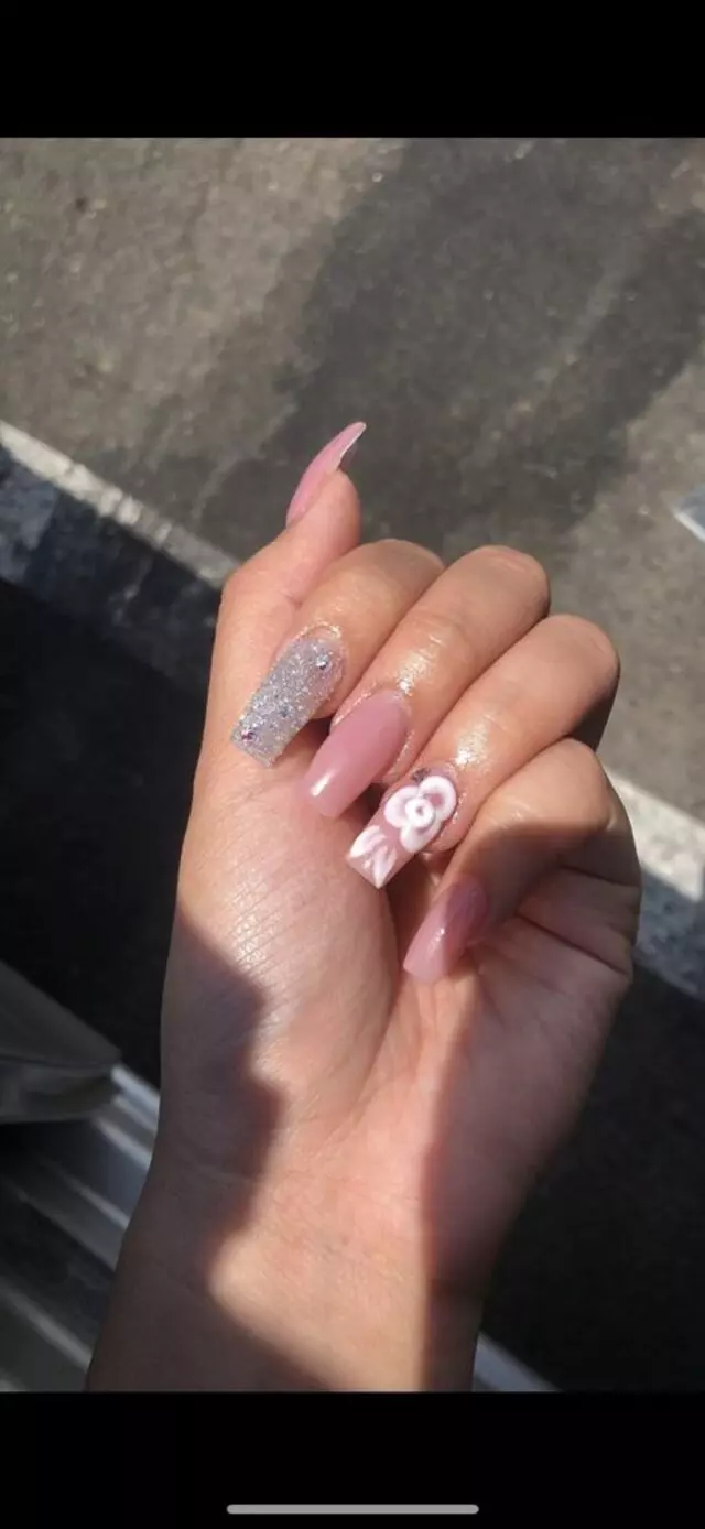 Artistry Nails