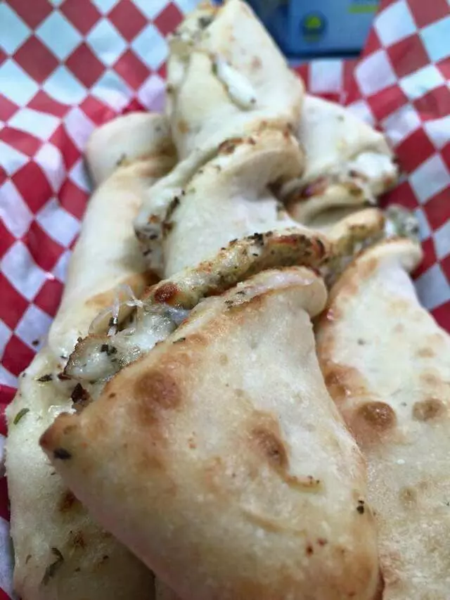 8th St Market & Eatery