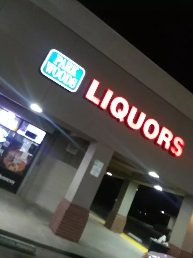 Parkwoods Liquors