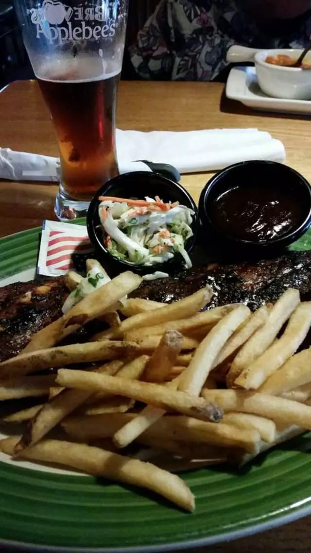 Applebee’s Grill + Bar