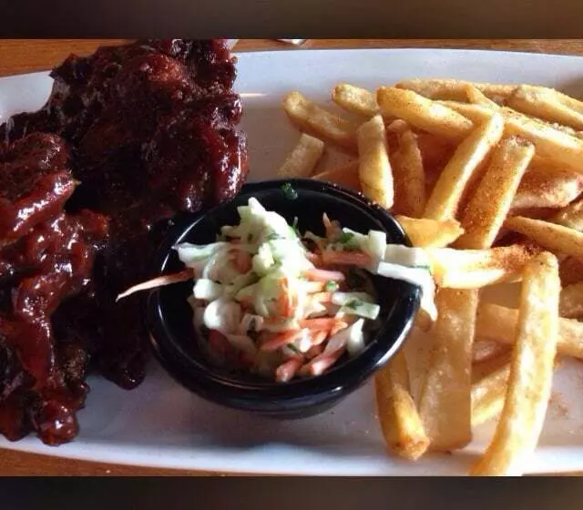 Applebee’s Grill + Bar