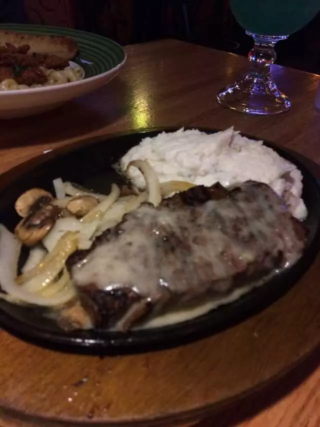 Applebee’s Grill + Bar
