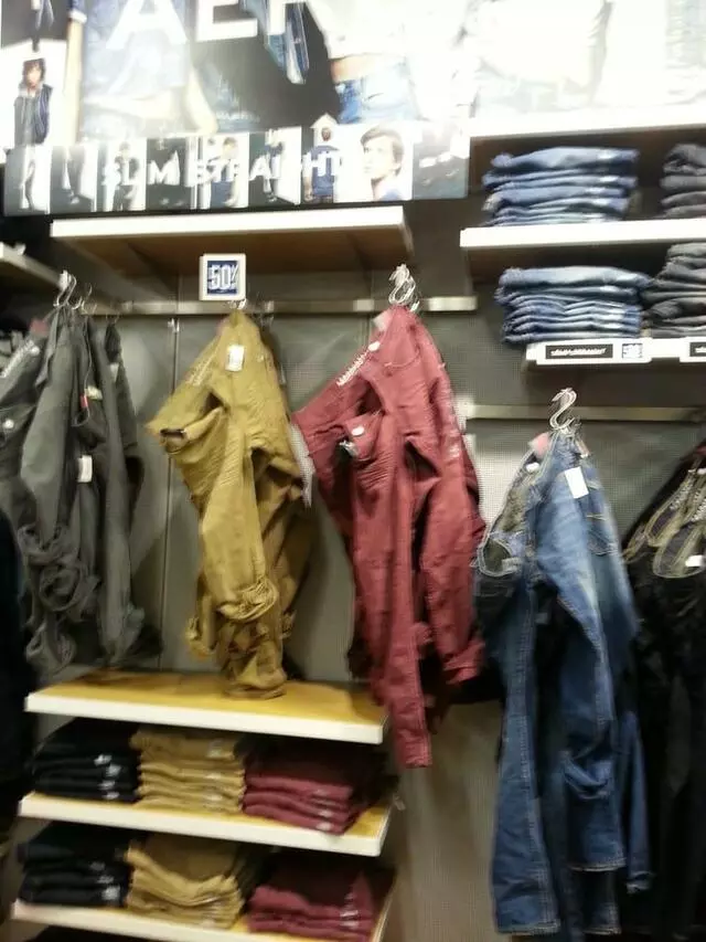 Aeropostale