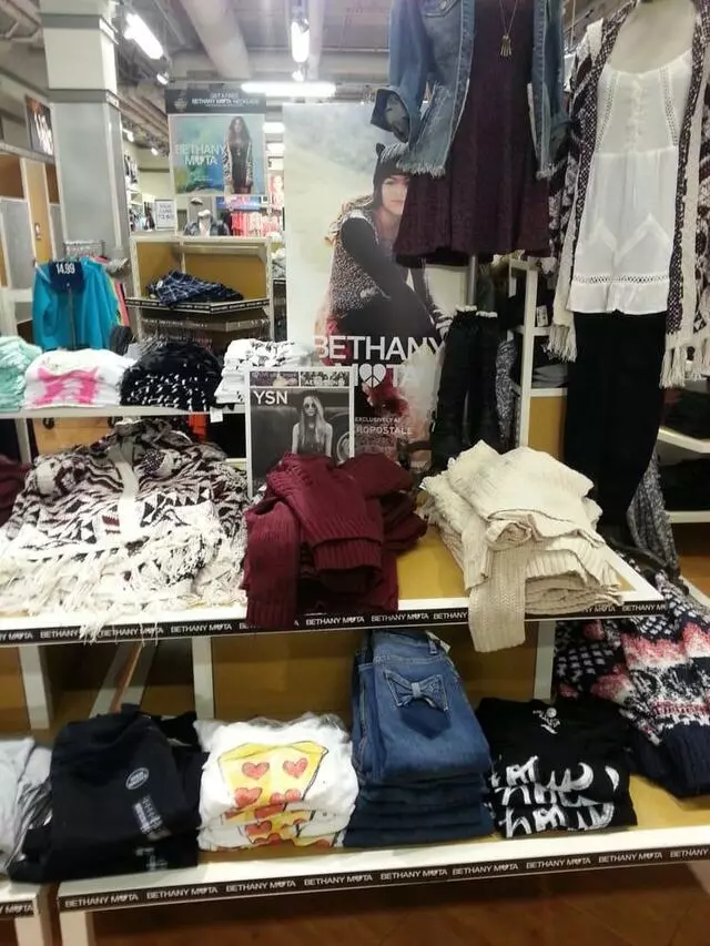 Aeropostale