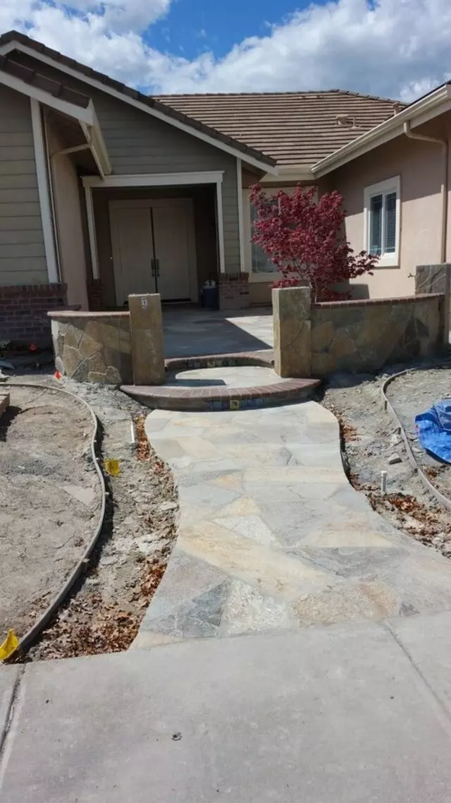 7 Orange Landscaping