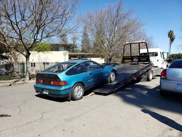 Oscar's Towing