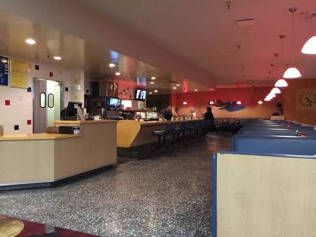 10 Pin Diner