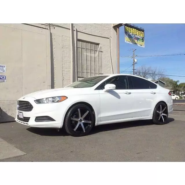 209 Customs Tires and Wheels