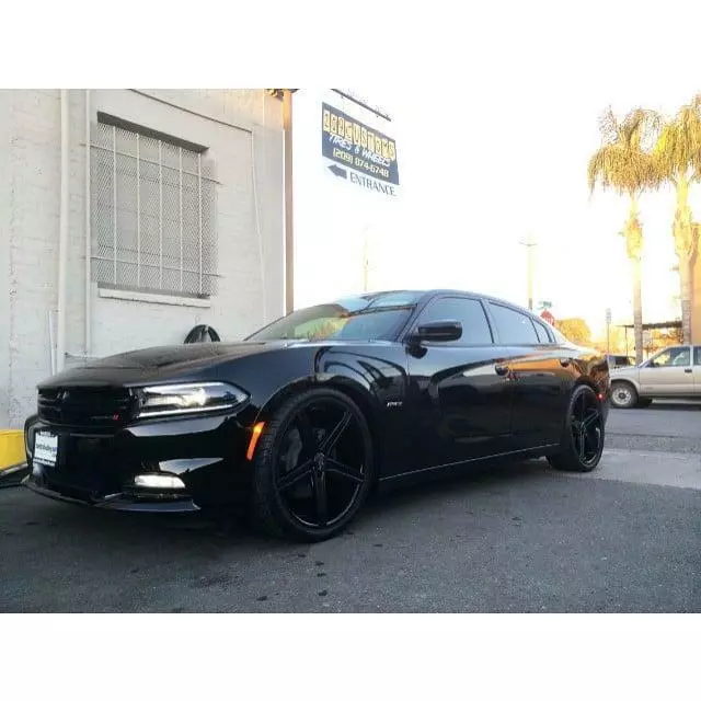 209 Customs Tires and Wheels