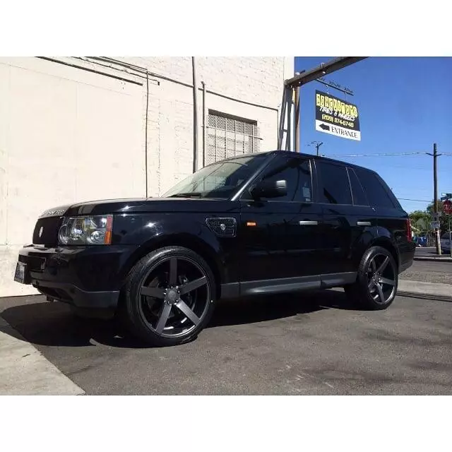 209 Customs Tires and Wheels