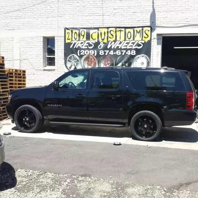 209 Customs Tires and Wheels