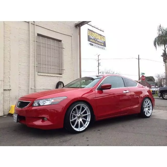 209 Customs Tires and Wheels