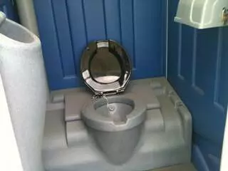 A & J Rentoilets