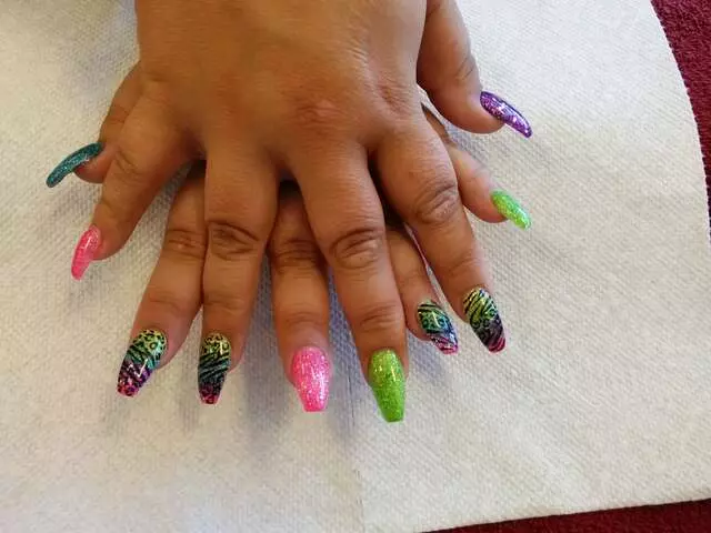 Allure Nails & Spa Il