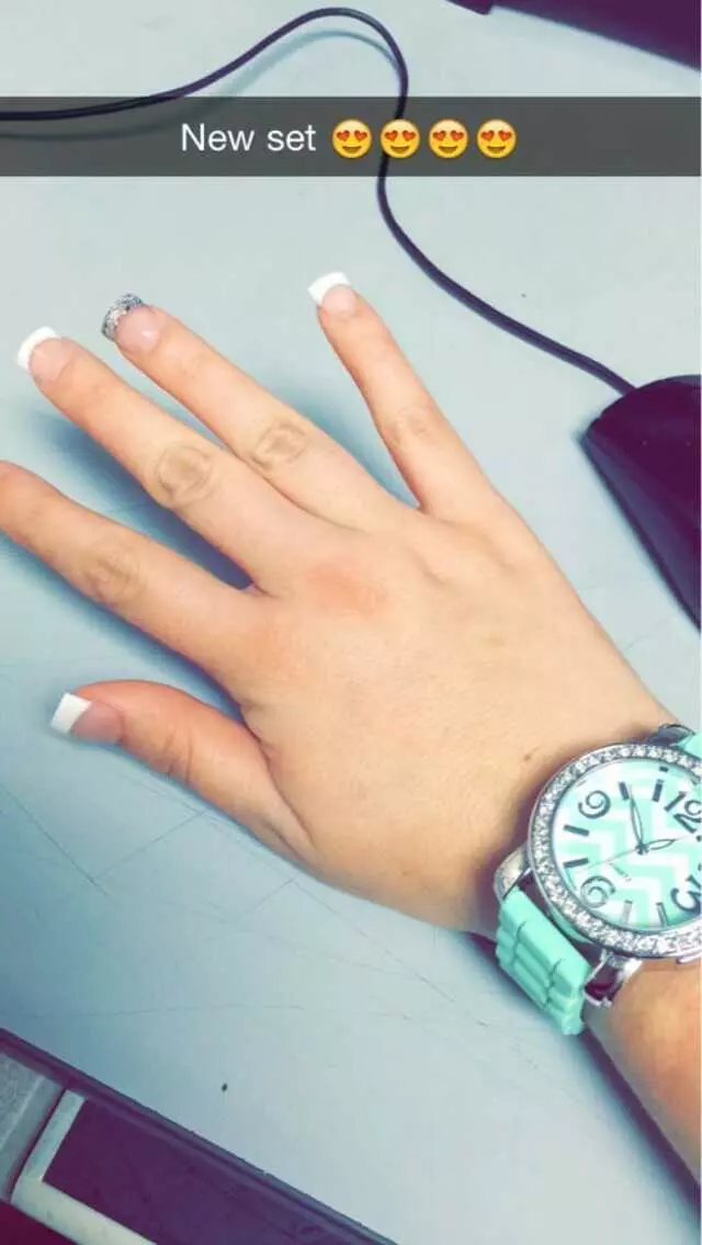 Allure Nails & Spa Il