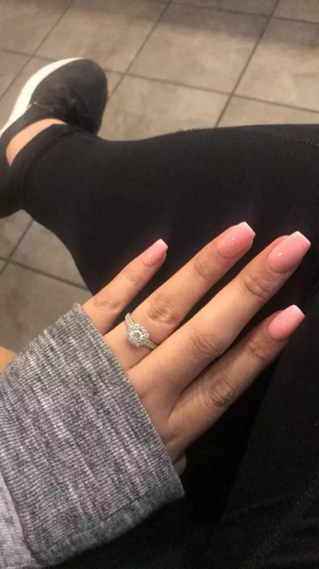 Allure Nails & Spa Il