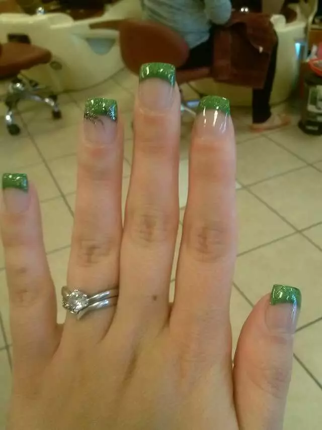 Allure Nails & Spa Il