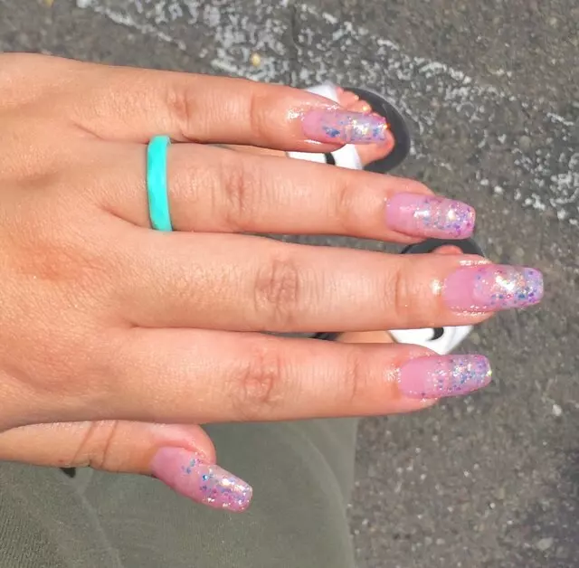 Allure Nails & Spa Il