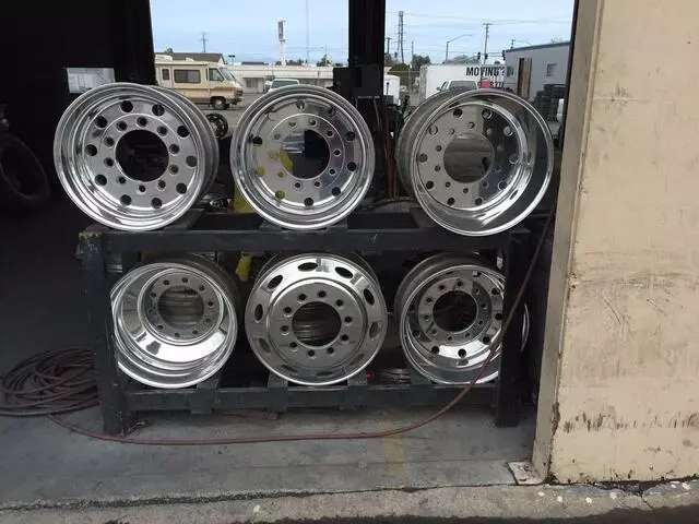 A & R Tire Solution