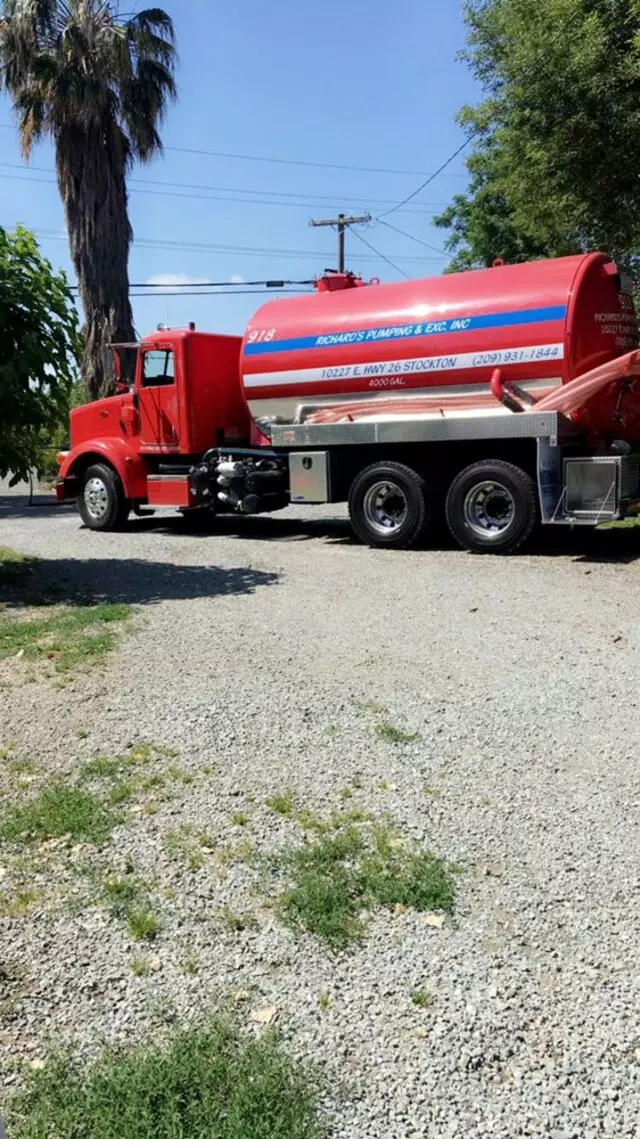 Richard's Pumping & Excavating