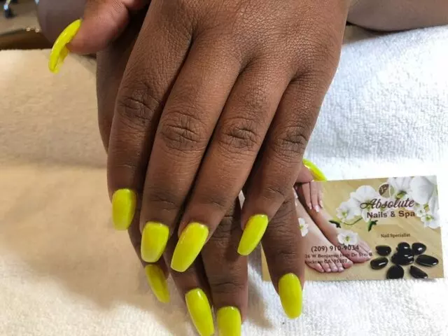 Absolute Nails
