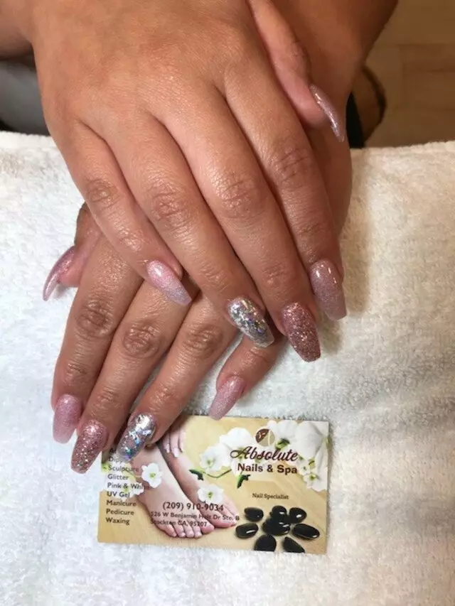 Absolute Nails