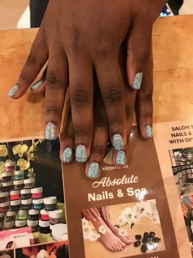 Absolute Nails