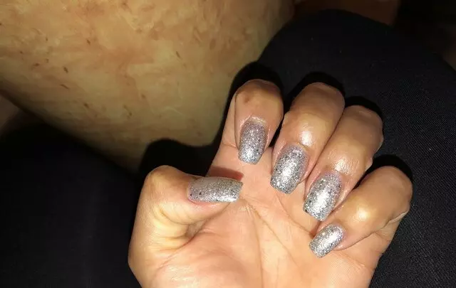 Absolute Nails