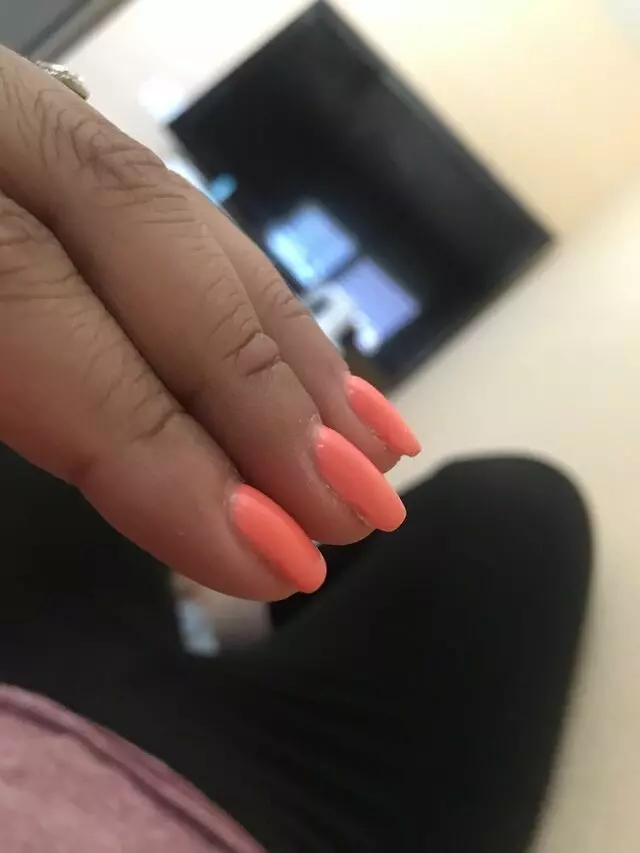 Absolute Nails