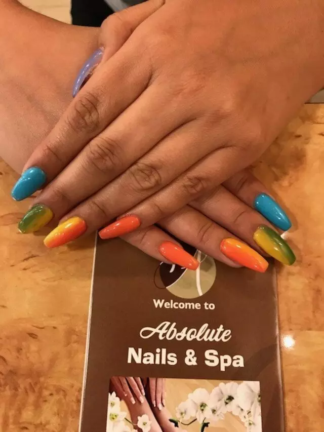 Absolute Nails