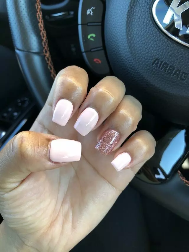 Absolute Nails