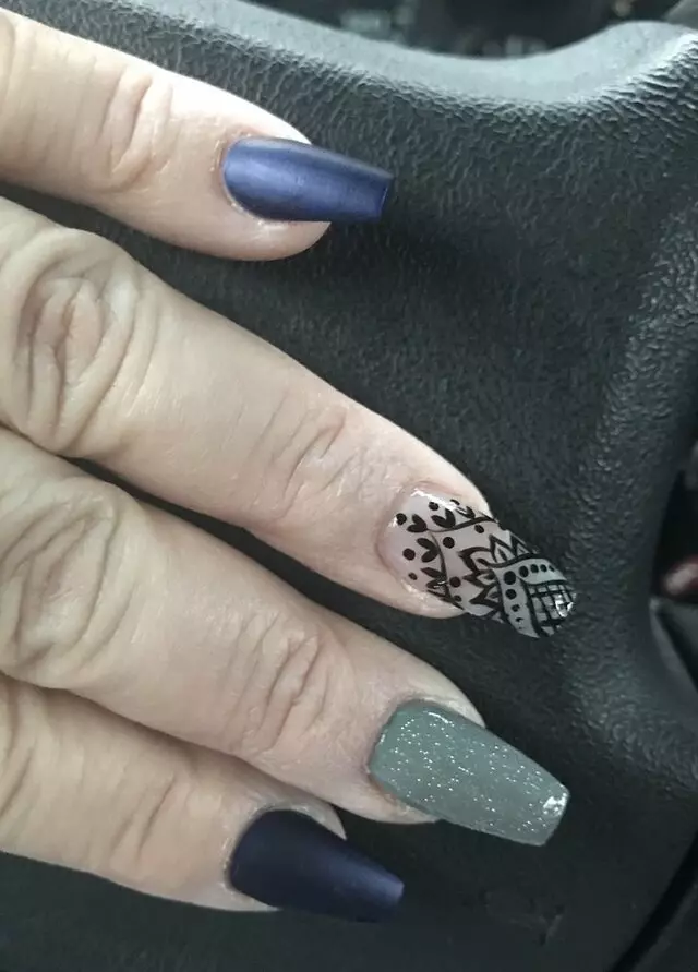 Absolute Nails