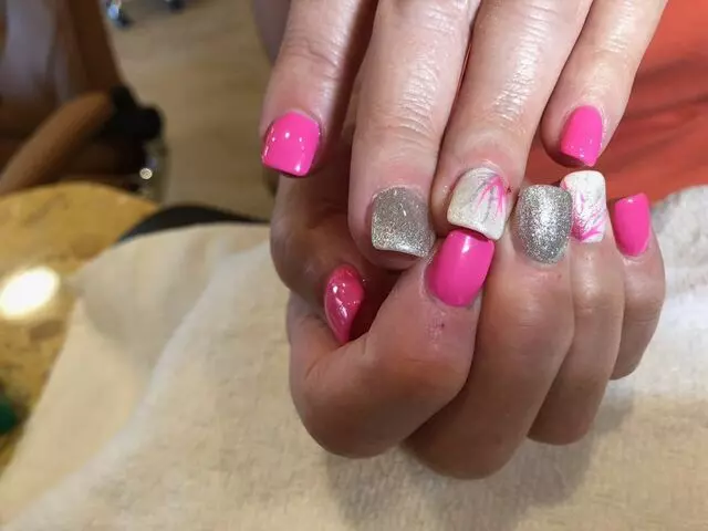Absolute Nails