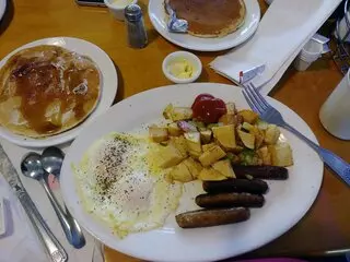 Tommy's Cafe 2