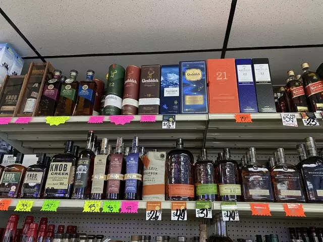 Craft Beer, Wine and Liquor