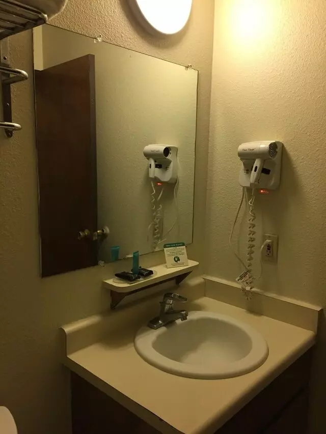 Americas Best Value Inn