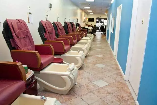 Allure Nails & Spa