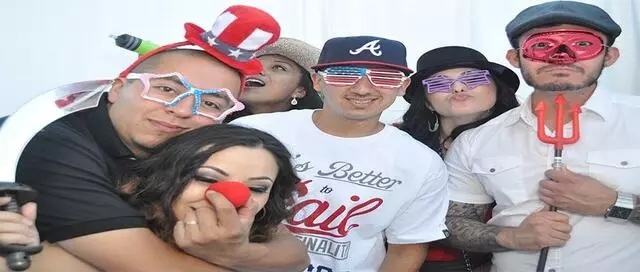 Aura Photo Lounge